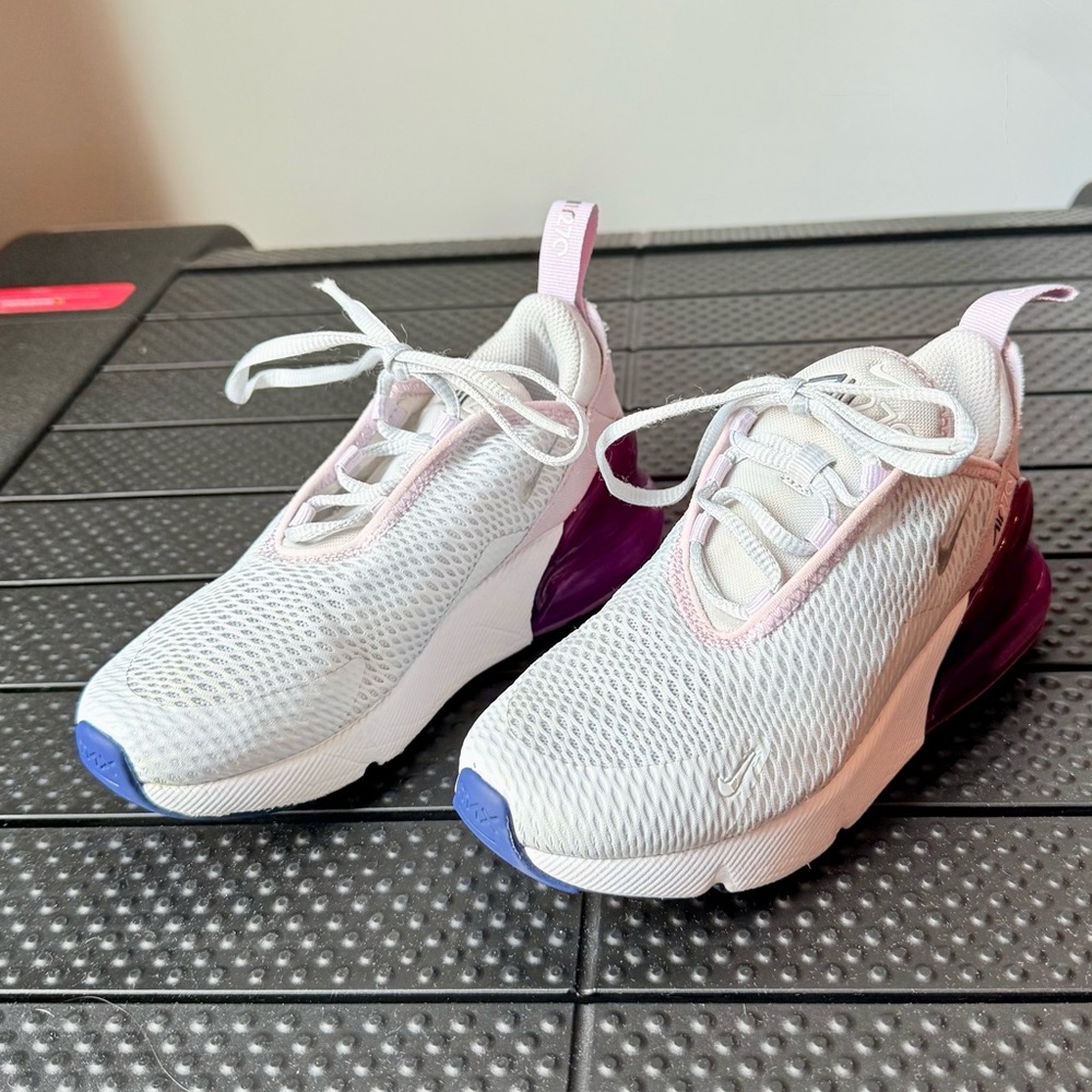 Nike Air Max 270